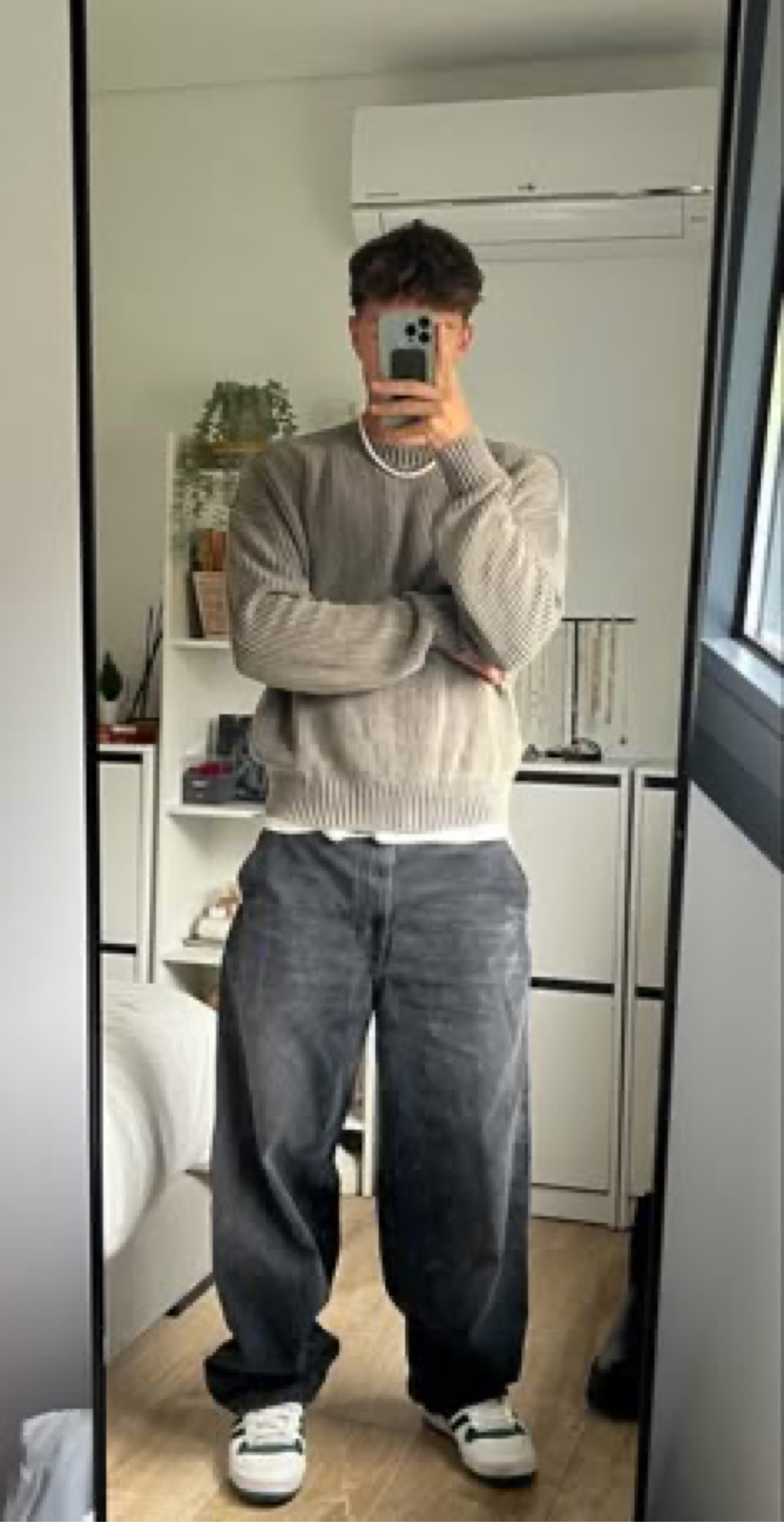 Baggy Dior pants